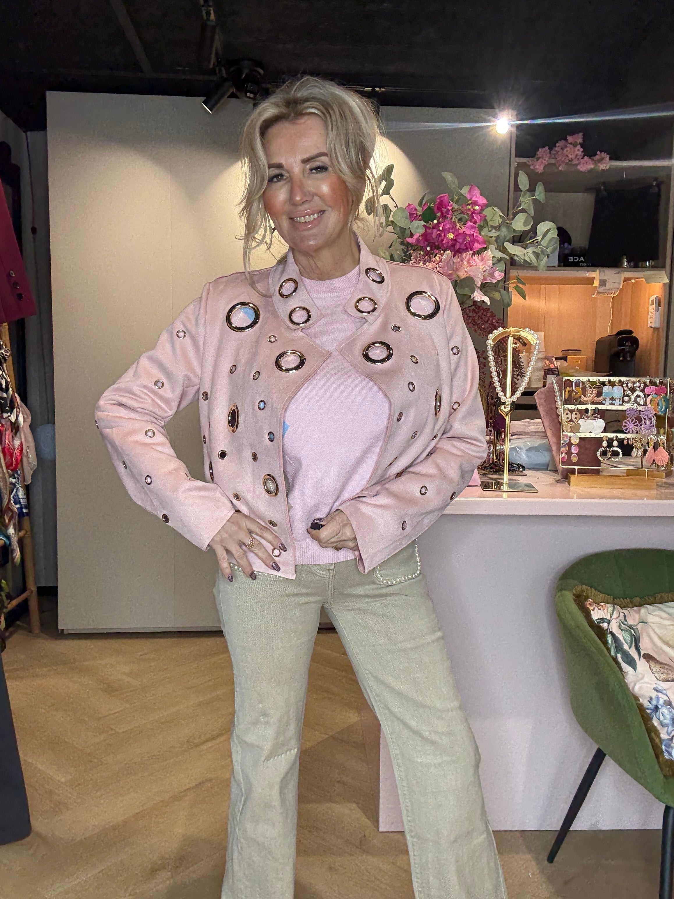 Marynarka z zamszu jasnoróżowa